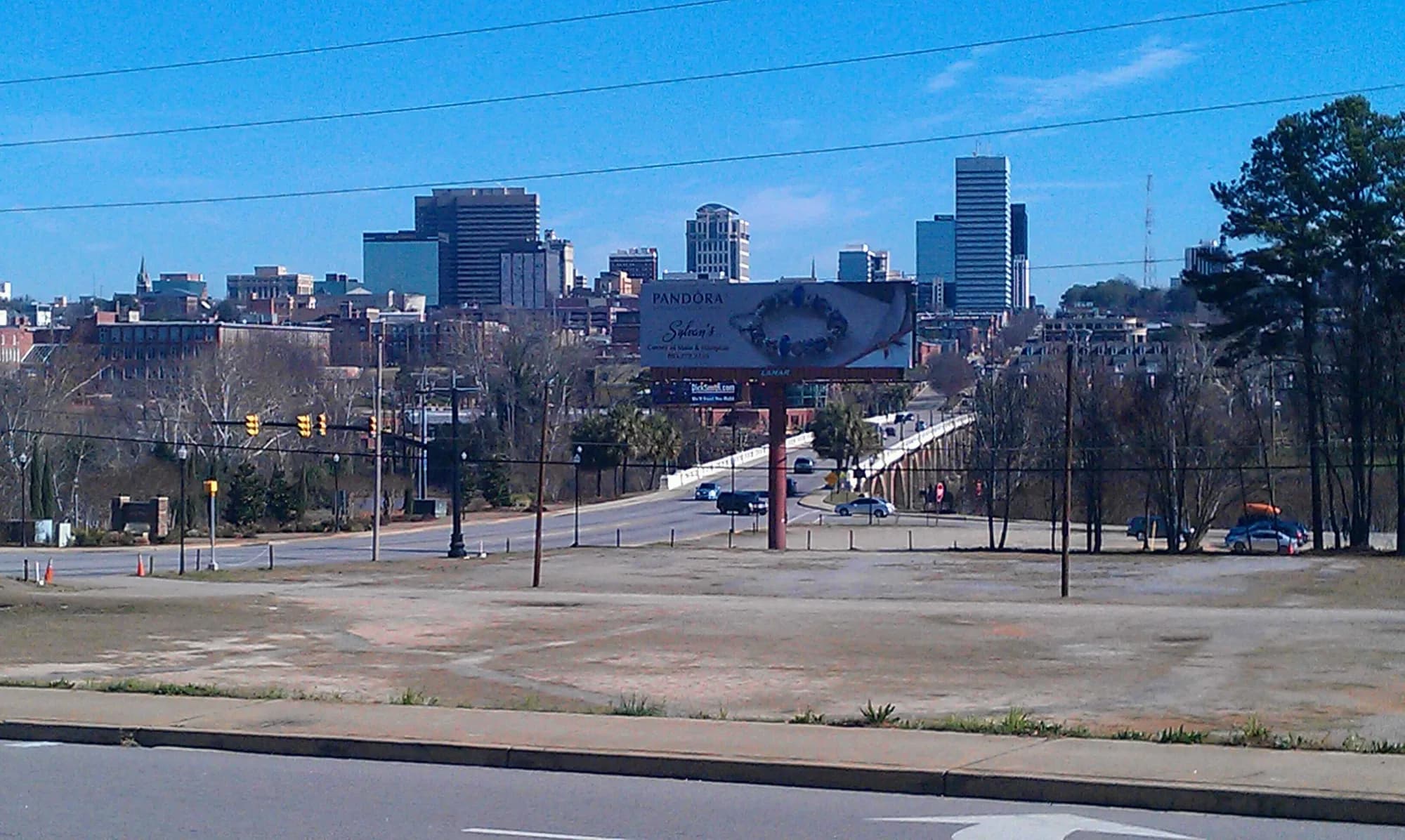 Columbia, South Carolina skyline from West Columbia